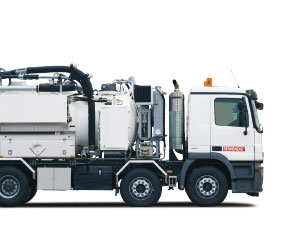 A separator service vacuum/cleaning truck 